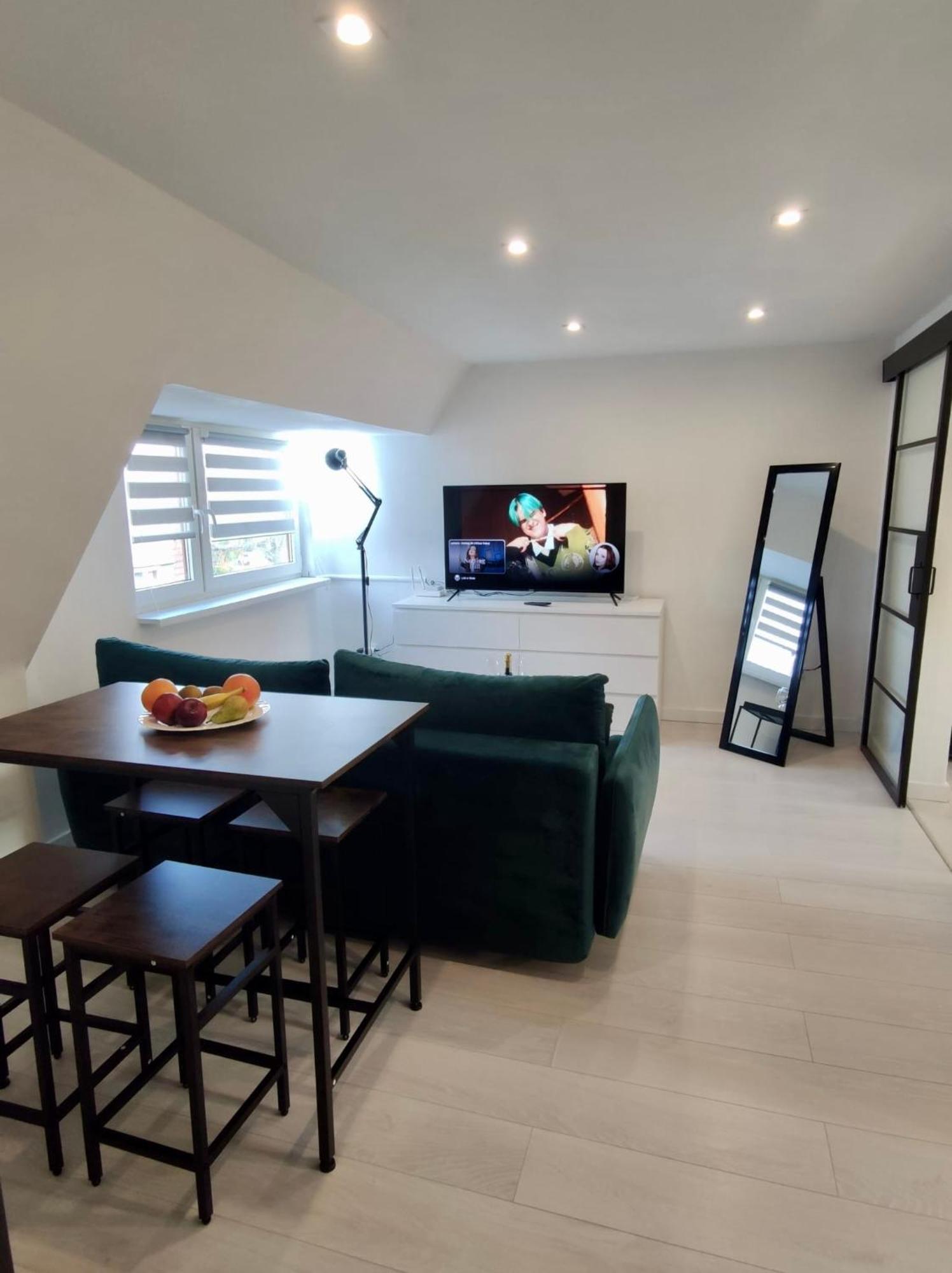 Apartament Michalowskiego W Poblizu Radiostacji กลีวิตเซ ภายนอก รูปภาพ