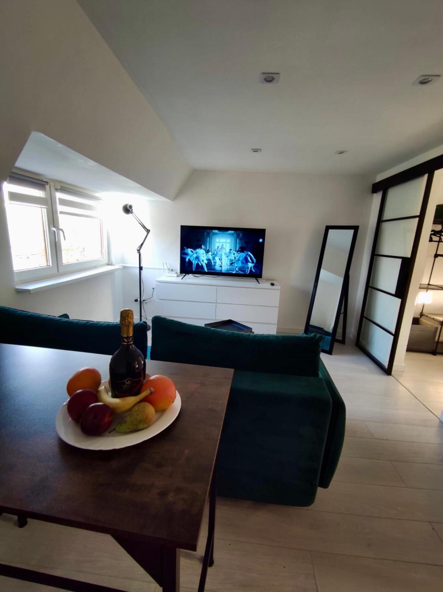 Apartament Michalowskiego W Poblizu Radiostacji กลีวิตเซ ภายนอก รูปภาพ